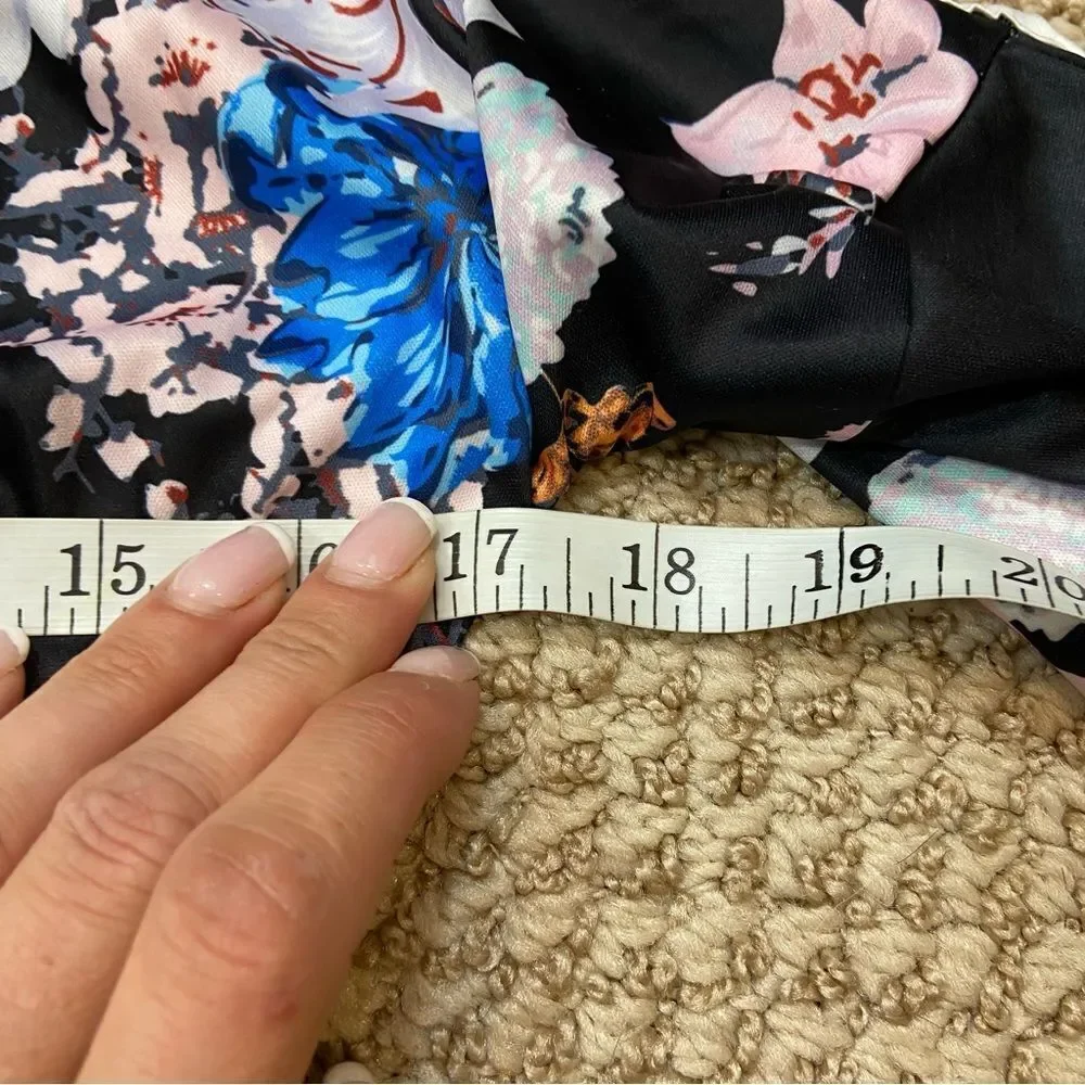 New without Tags Sexy Japanese Style NightDress Size‎ Medium Belt & Panties Set